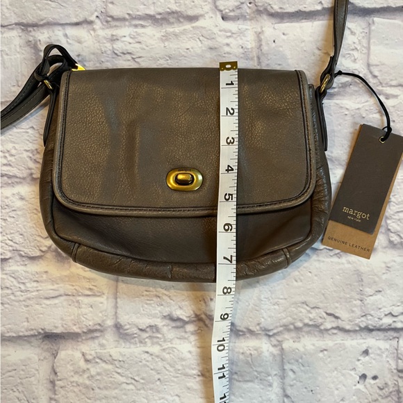 Margot New York Crossbody Purse grey gray Leather gold hardware Turn Lock Pocket - Picture 5 of 5